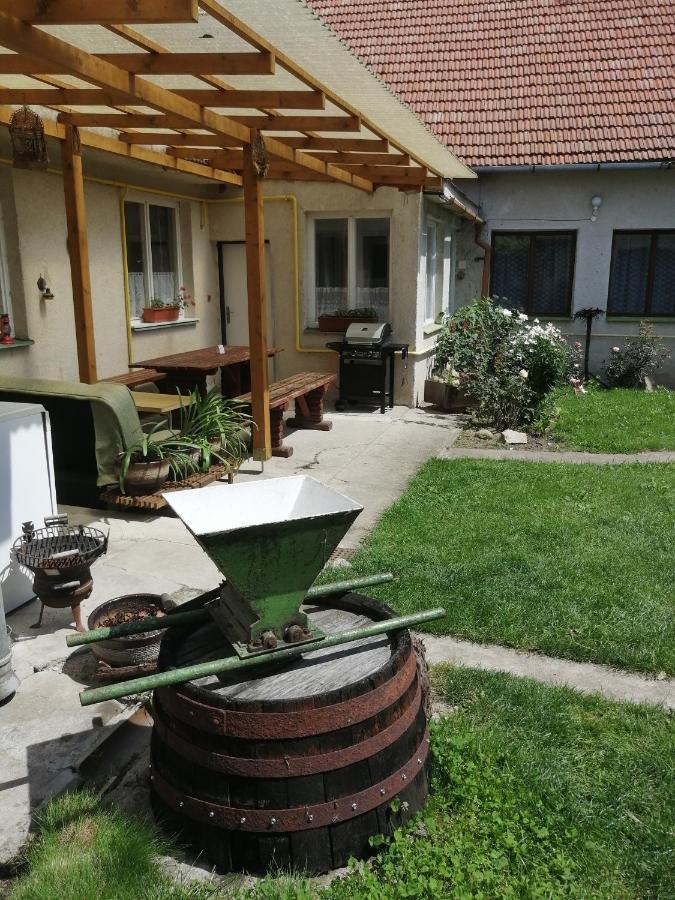 Apartament U Ladi Bulhary Zewnętrze zdjęcie