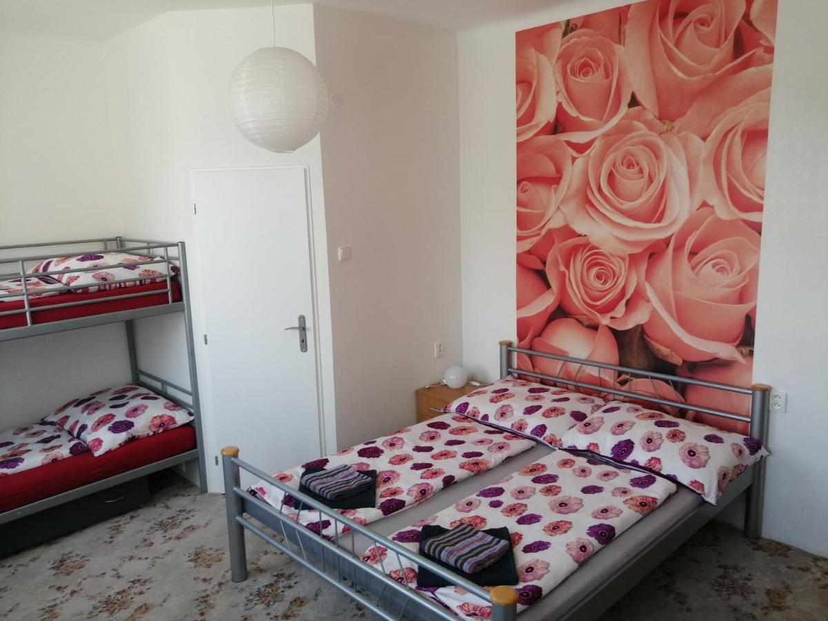 Apartament U Ladi Bulhary Zewnętrze zdjęcie